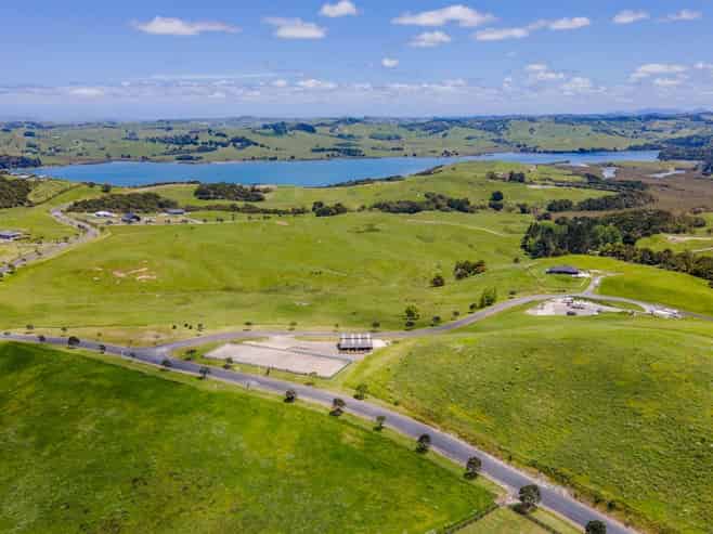 6 Hinamoki Drive, Kaiwaka