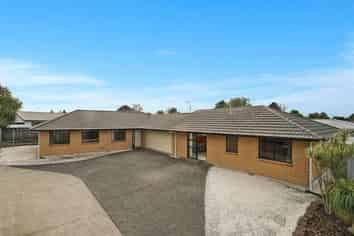 26B Lincoln Road, Henderson