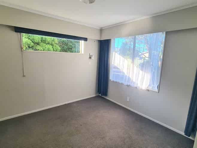 64 Cypress Drive, Maungaraki