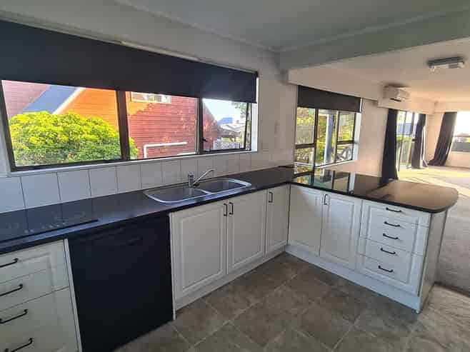 64 Cypress Drive, Maungaraki