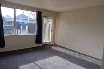 2/107 Waltham Road , Sydenham