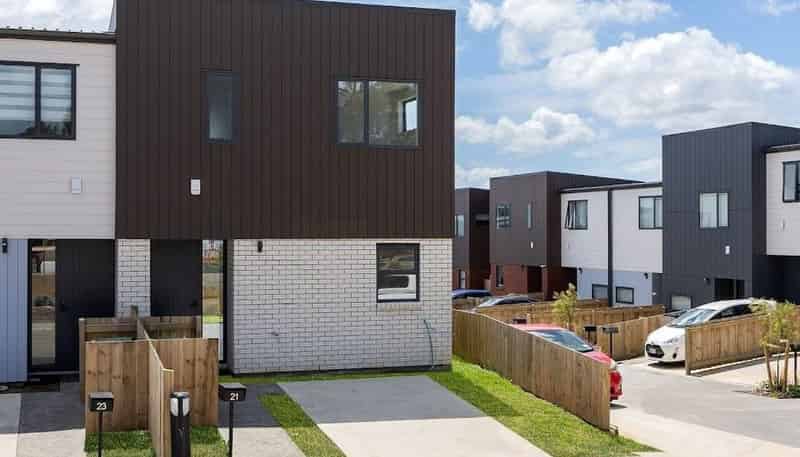 21 Clay Works Lane, New Lynn