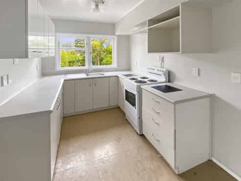 6/97 Farmer Crescent, Taita