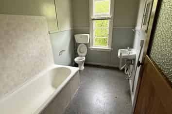 2/35 Theodosia Street, Timaru