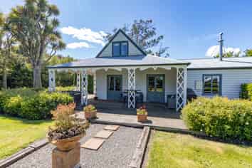 2195 Old West Coast Road, Kirwee