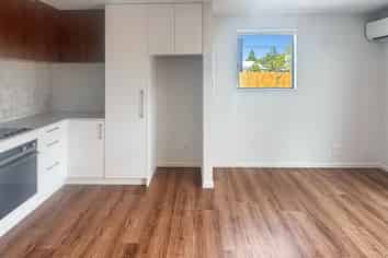 5/527 Hereford St, Linwood