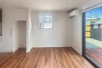 5/527 Hereford St, Linwood