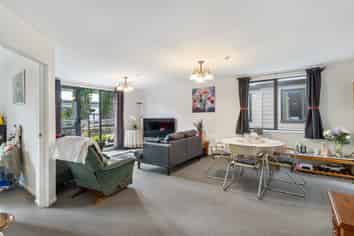 19/68 Mountain Road, Mount Wellington