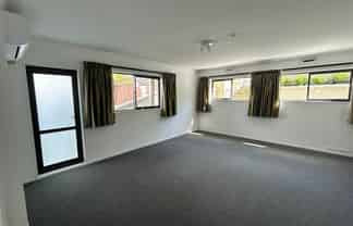 32A Amante Crescent, Mairangi Bay