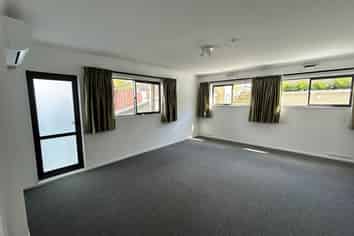 32A Amante Crescent, Mairangi Bay