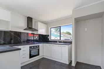 251 Weymouth road, Manurewa