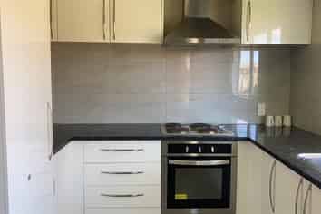 5 Vidiri Court, Flat Bush