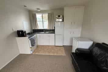 32A Thomson Street, West End