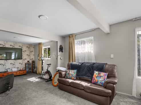 11 Kamaka Crescent, Alexandra