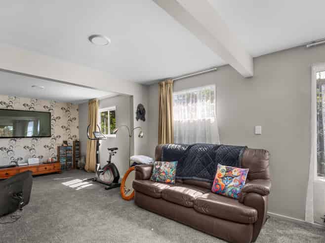 11 Kamaka Crescent, Alexandra