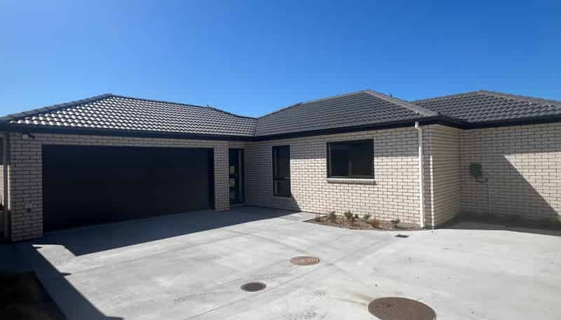 54 Scenic Rise, Rototuna North