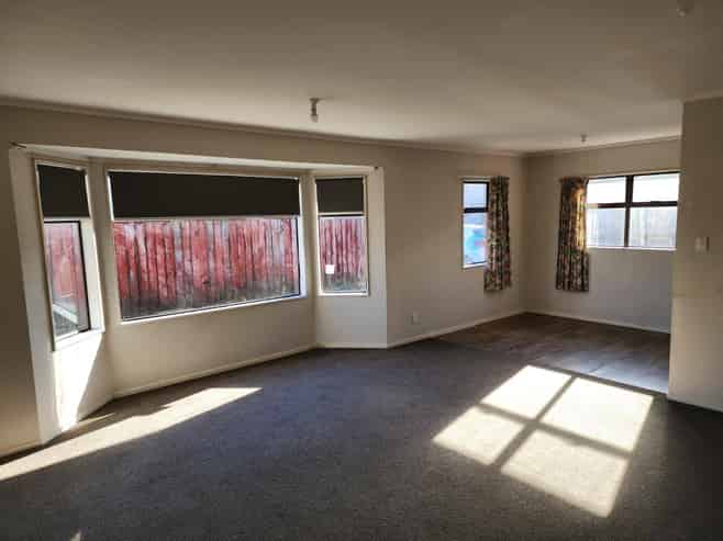 2/76 Cambridge Terrace, Waterloo