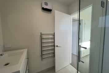 1/387 Armagh St, Linwood