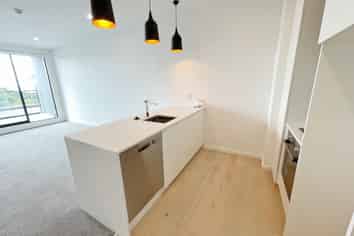 202/19 Rawene Road, Birkenhead