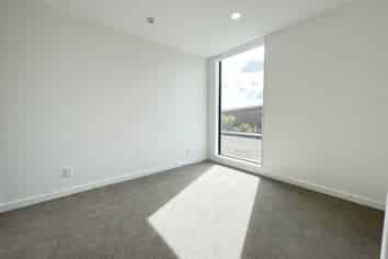 202/19 Rawene Road, Birkenhead