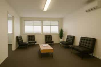 OFFICE IN THE HEART OF HOWICK
