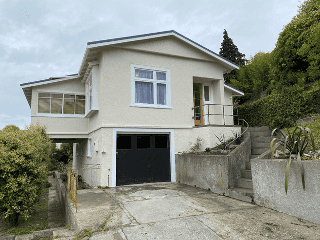 a/135 Vanguard Street, Nelson City