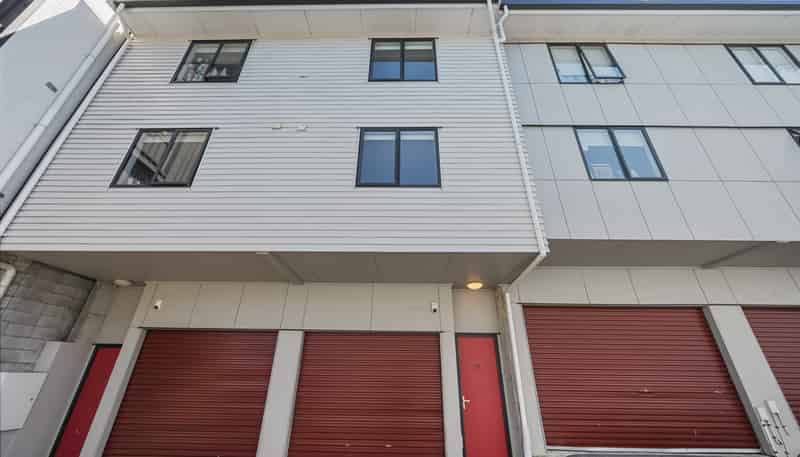 17/1904A Great North Road, Avondale