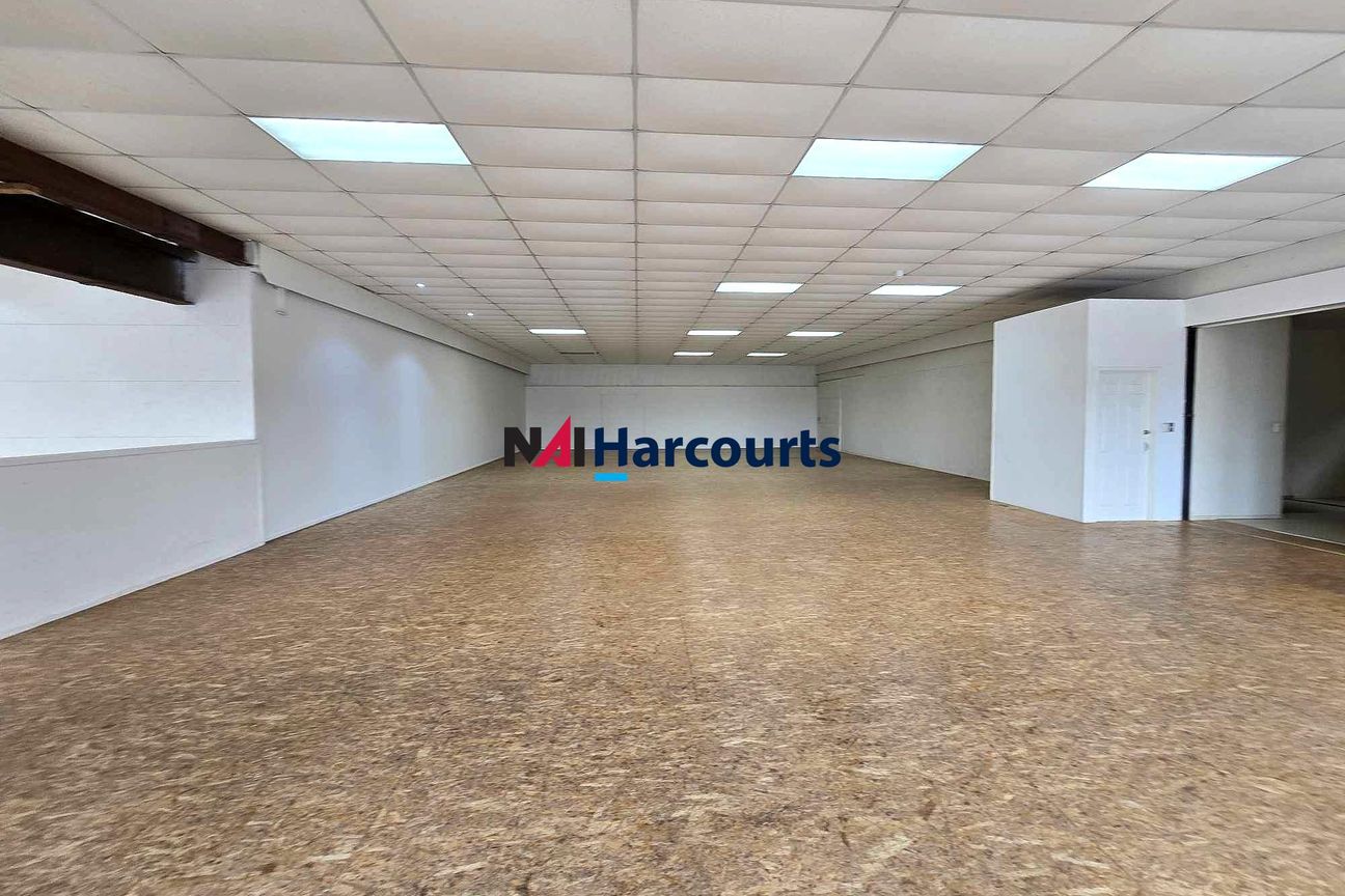 Mt Wellington Showroom and Storage - Vista 5