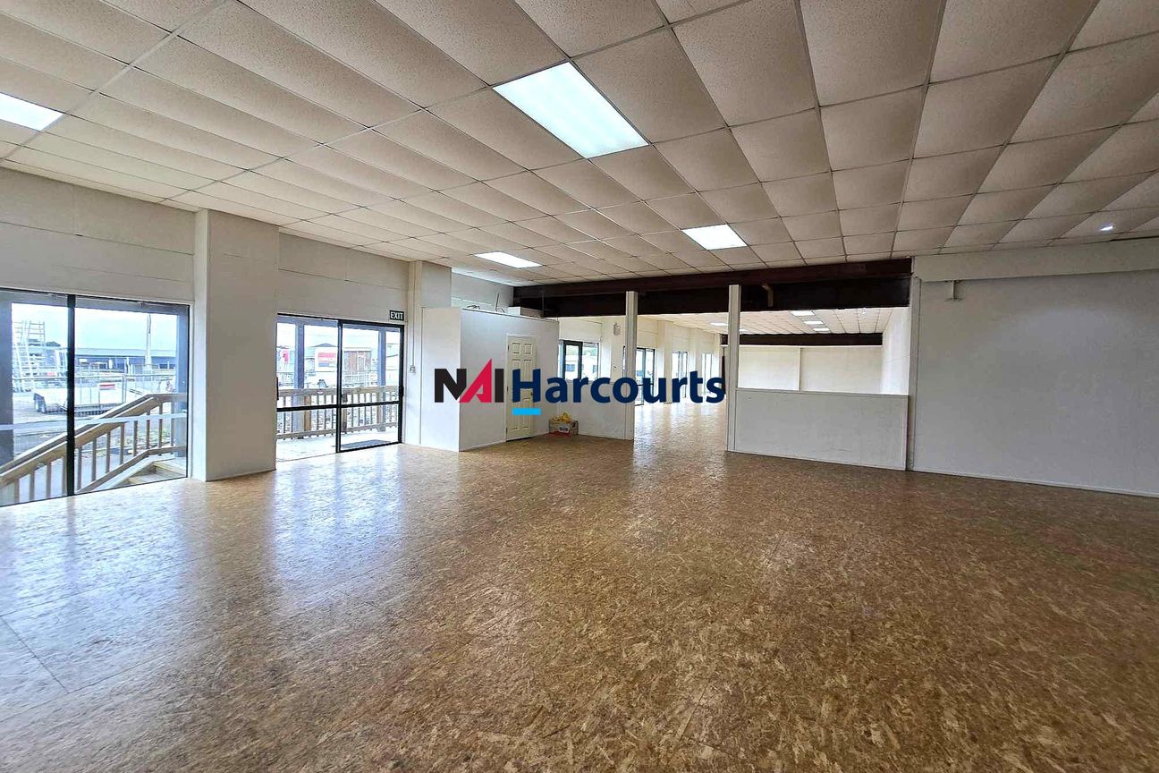 Mt Wellington Showroom and Storage - Vista 4