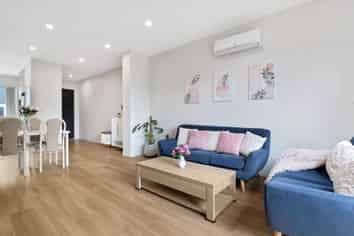 25 Paina Crescent, Massey