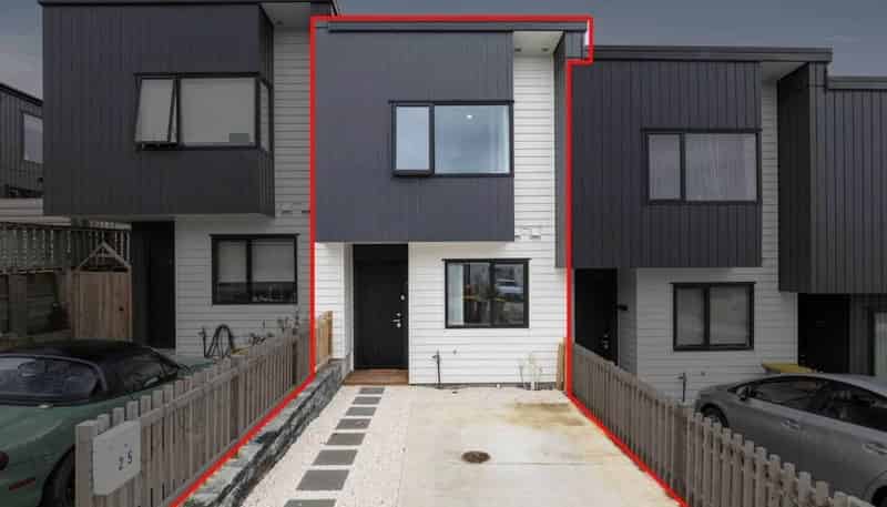 25 Paina Crescent, Massey