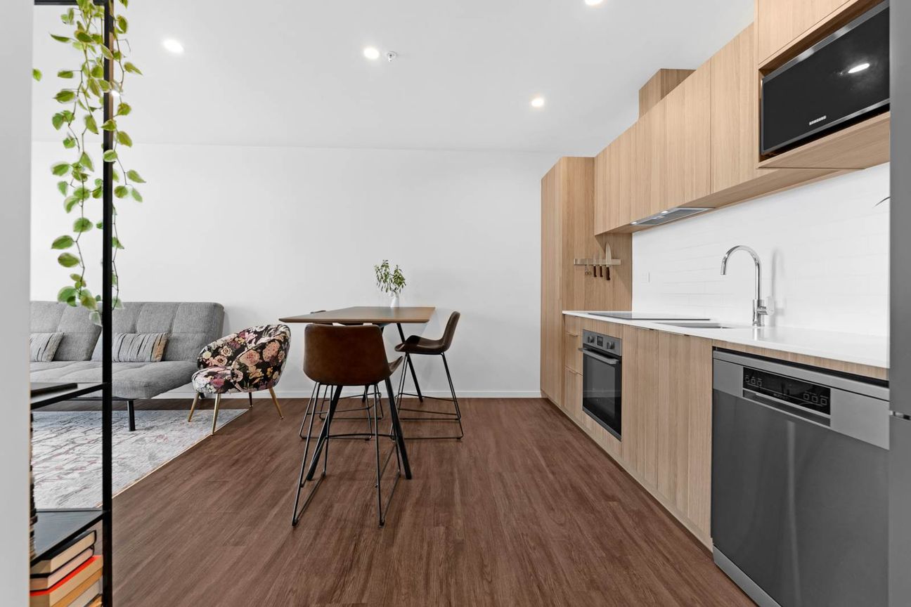 Modern 1-Bedroom Apartment in the Heart of Ell... - Vista 6