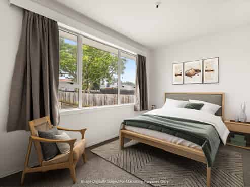 5 Leonard Place, Otara