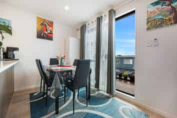 9C Matuhi Rise, Henderson