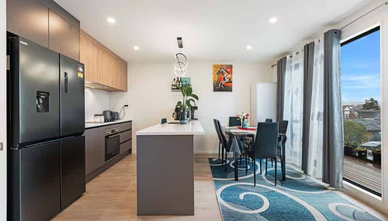 9C Matuhi Rise, Henderson