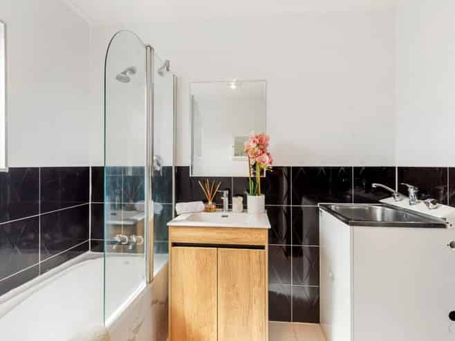 8/28 Locarno Avenue, Sandringham