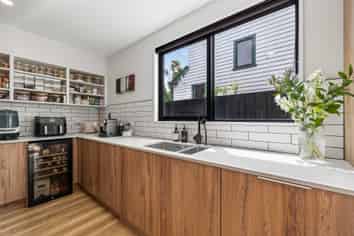 3/14 Bishop Street, Saint Albans