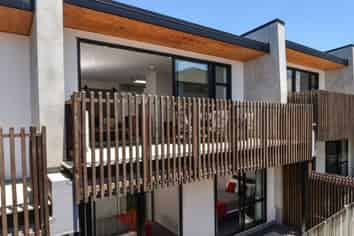 2/49 Ohaupo Road, Melville