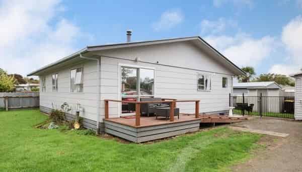 2A Matthew Street , Dannevirke