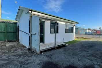 14b West Quay, Waitara