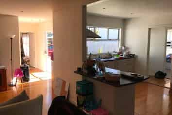 Auckland - Address withheld