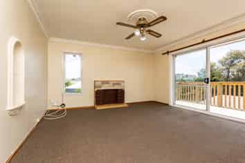 7 Marewa Street, Te Atatu South