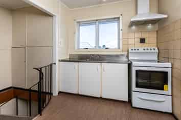 7 Marewa Street, Te Atatu South