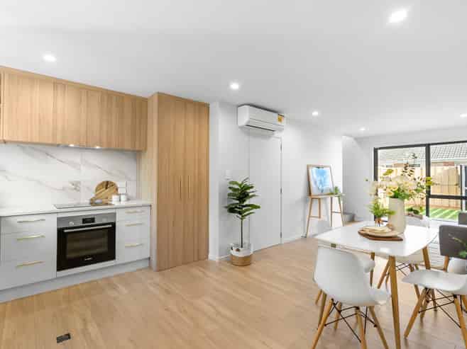 4/424 Gloucester Street, Linwood