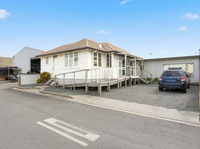 Prime Mount Land Holding 