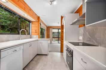 4B Heathglen Place, Bayview