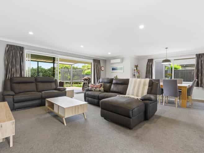 6 Gumtree Lane, Omokoroa