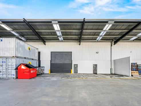 A-Grade in Highbrook - 894sqm High Stud Warehouse 