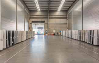 A-Grade in Highbrook - 894sqm High Stud Warehouse 