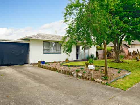 15A Nikau Place, Murupara